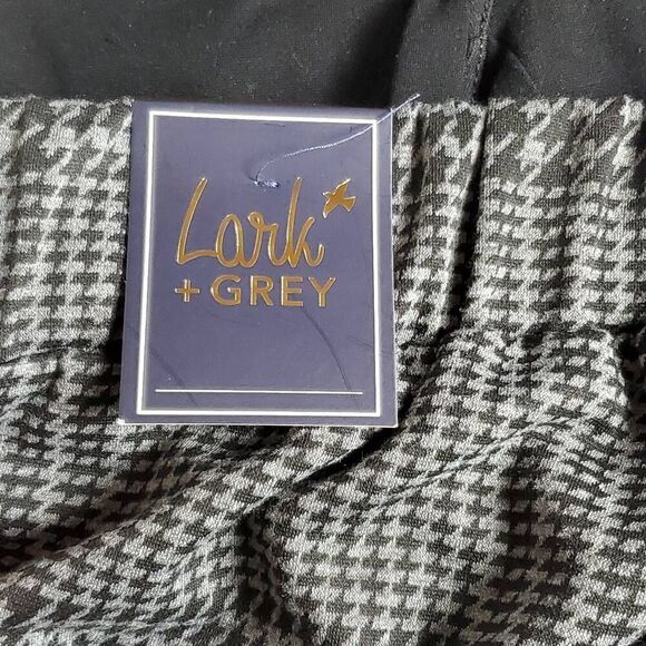 Lark + Grey Women’s Pull-On Pants Large Black White Houndstooth Stretch Ankle Tr - Picture 6 of 7